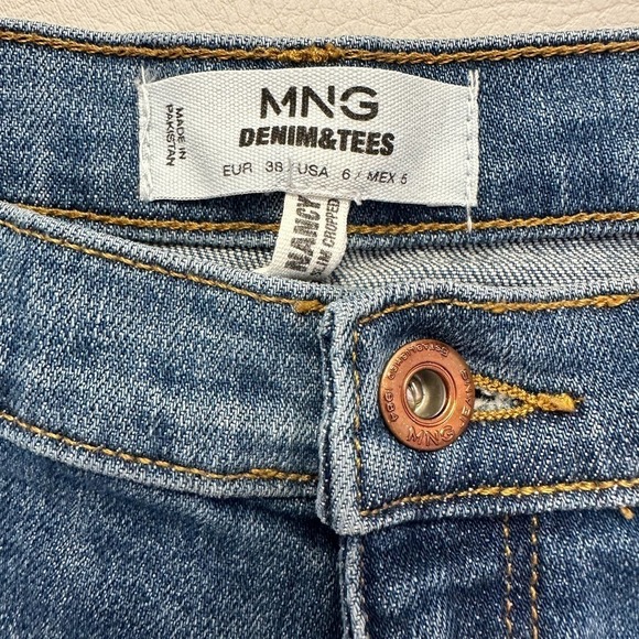 MNG Mango Jeans | Women’s Cropped Nancy Jeans, Size 6 - Picture 6 of 10